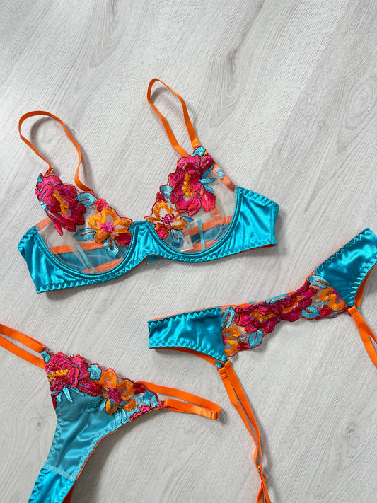 Vivid Radiance Set
