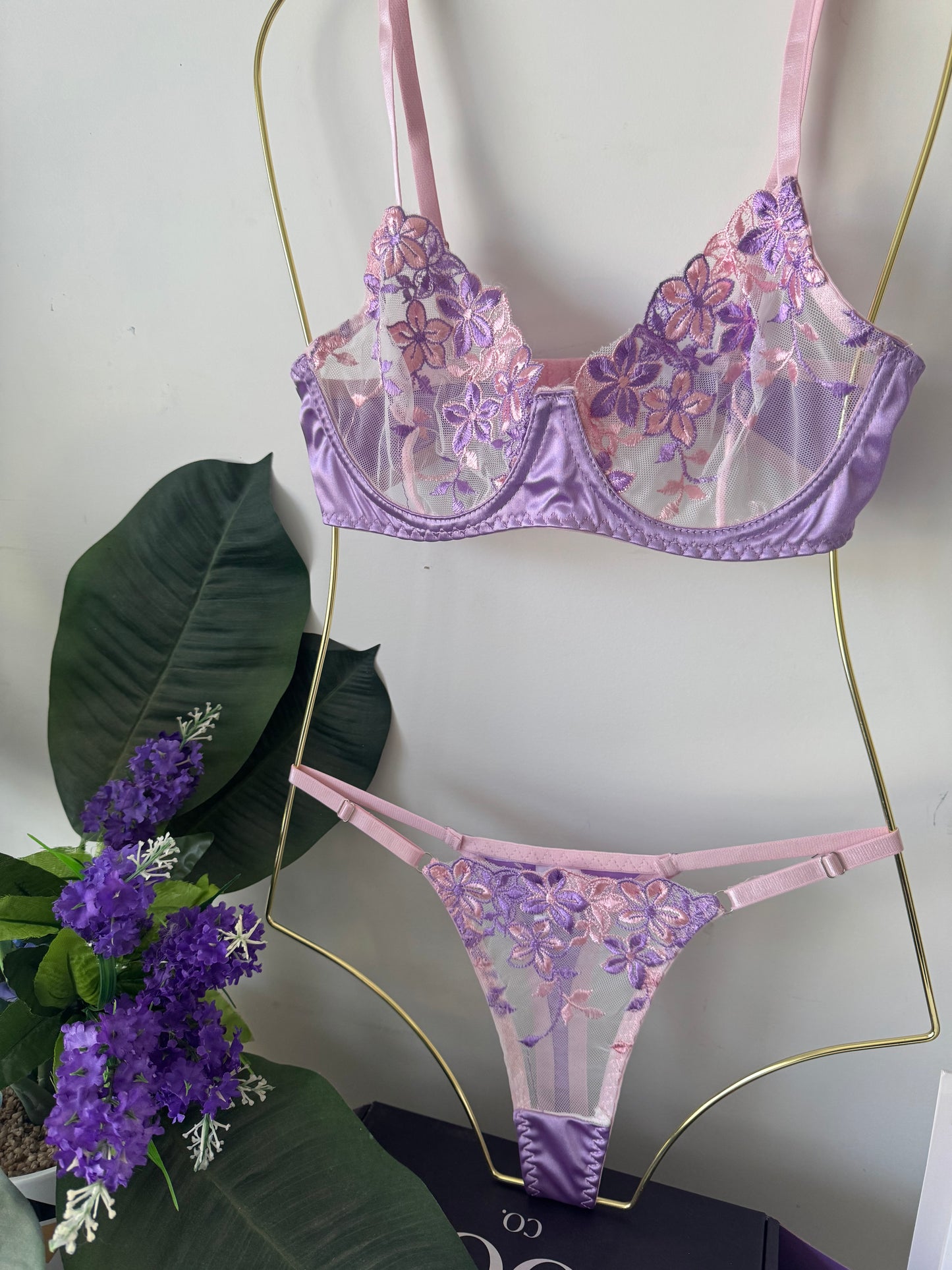 Kiss Me in Mauve Set