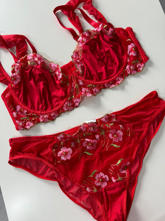 Strawberry Kisses Set